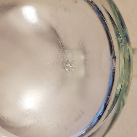 Pyrex 2 cup glass measuring cup - Picture 4 of 6